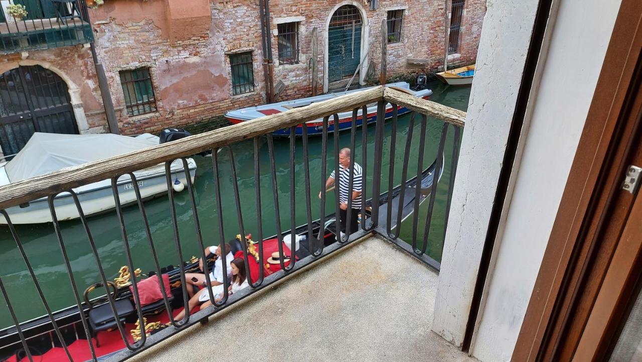 Antico Rio Acqua Dolce Apartment Venedig Exterior foto